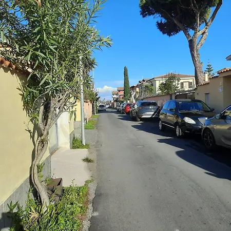 Apartman La Terrazza Sul Faro *