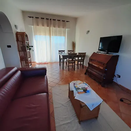 La Terrazza Sul Faro Apartment *