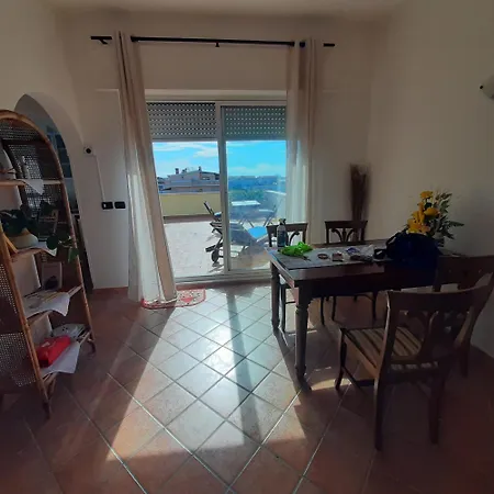Apartment La Terrazza Sul Faro