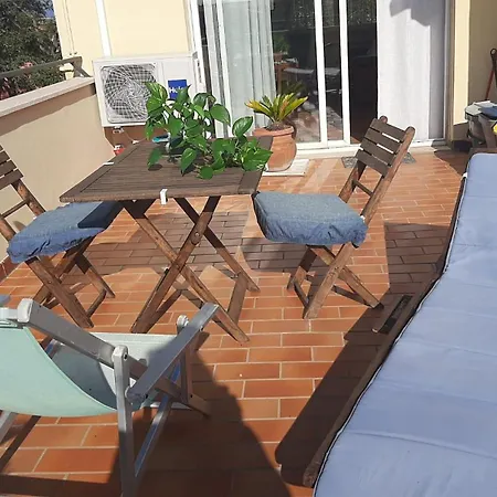 La Terrazza Sul Faro Apartment